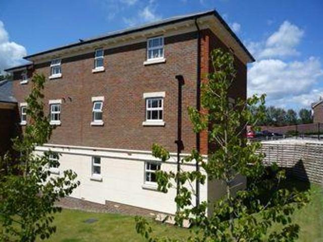 House for rent in Perryfields, West Sussex