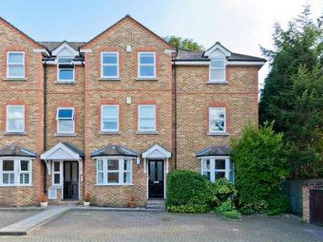 House for rent in Blackhills, Surrey