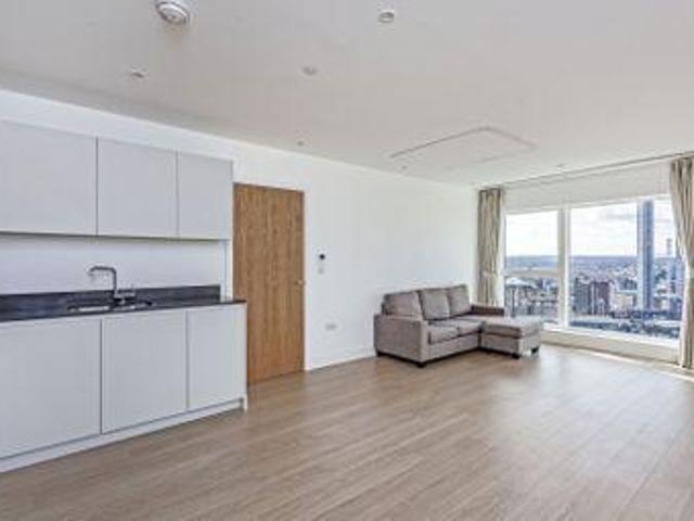House for rent in Surrey