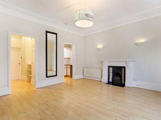 House for rent in Richmond Hill, Deepcut