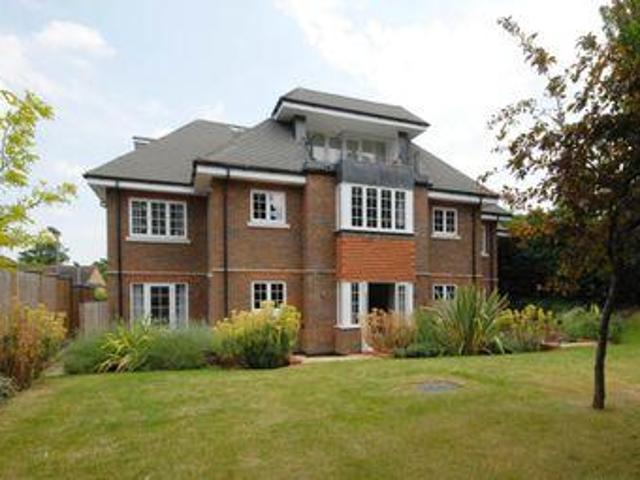House for rent in Blackhills, Surrey
