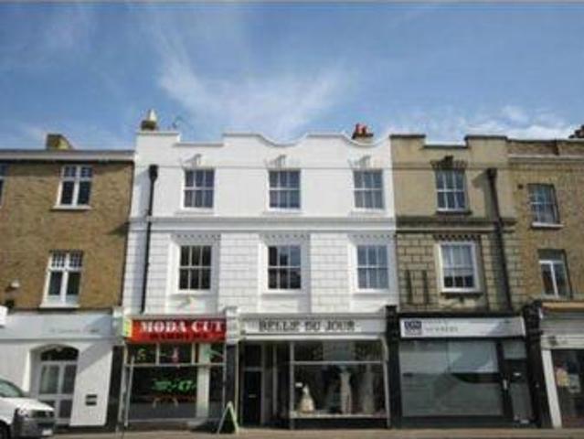 House for rent in Staines, Surrey