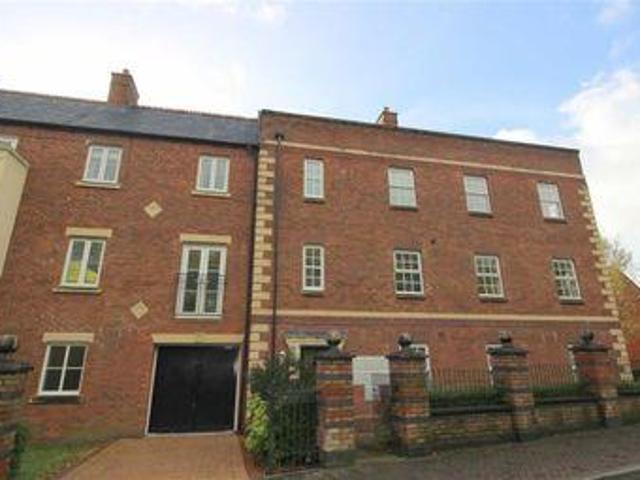House for rent in Preston, Lancashire