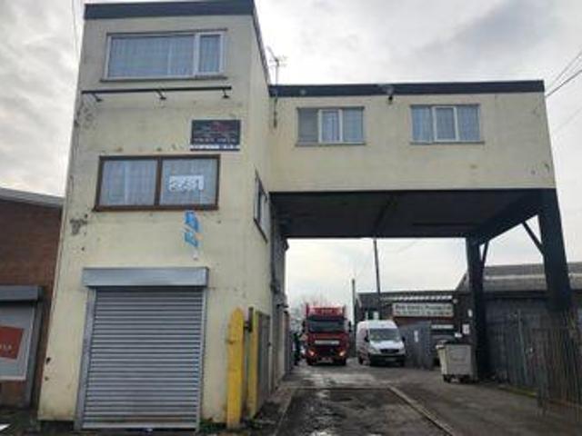 House for rent in Wednesbury, West Midlands