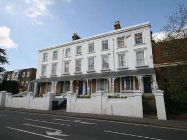 House for rent in Fole, Surrey