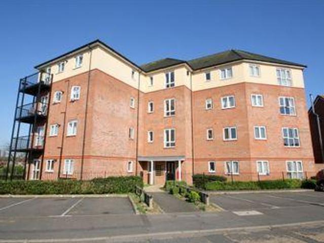 House for rent in Staines, Surrey