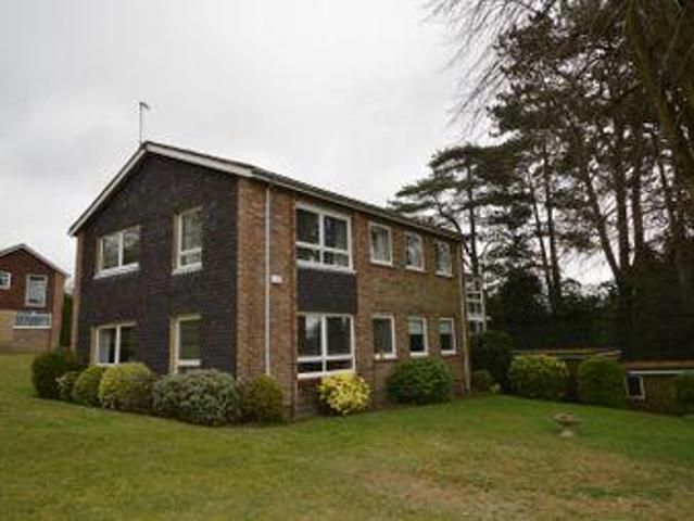 House for rent in Littlecote, West Sussex
