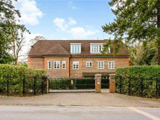 House for rent in Ascot