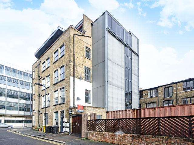 Apartment for rent in South Hackney, Greater London