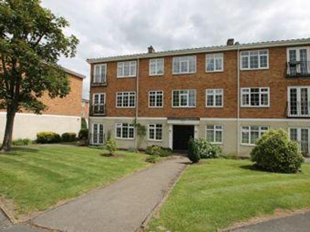 House for rent in Ashley Park, Surrey