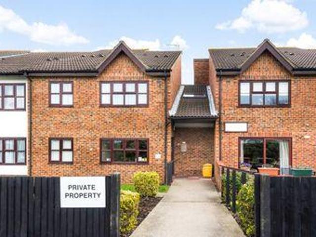 House for rent in West Wickham, Greater London