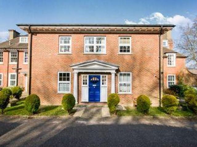 House for rent in Fole, Surrey