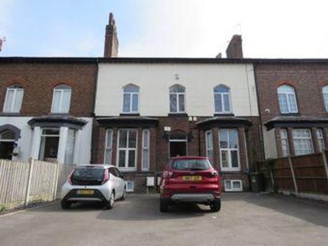House for rent in Calderstones