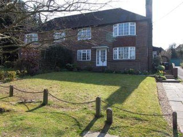 House for rent in Perryfields, West Sussex