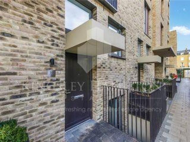 House for rent in Lyons, Greater London