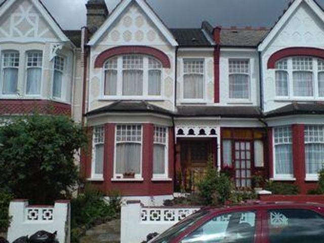 House for rent in Lyons, Greater London