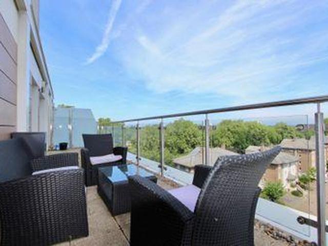 House for rent in Kingston Upon Thames, Greater London