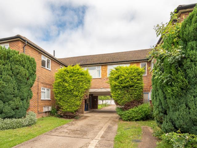 Apartment for rent in North Finchley, Greater London