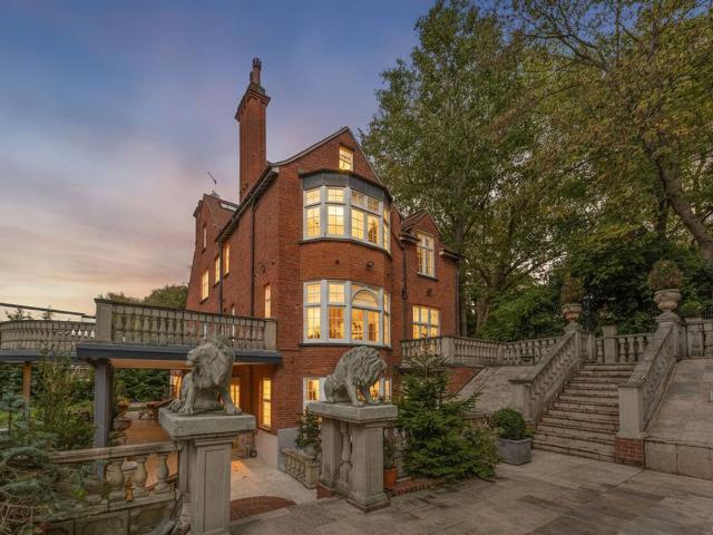 Apartment for rent in Cat Hill, Isle Of Man