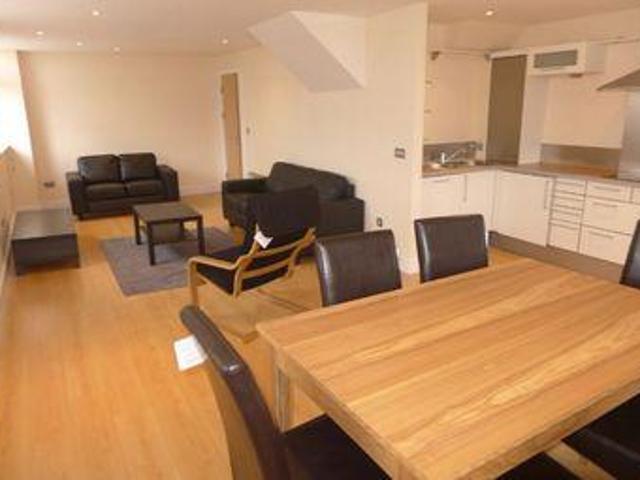 House for rent in Huddersfield, West Yorkshire