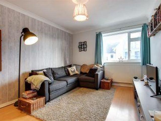 House for rent in Perryfields, West Sussex