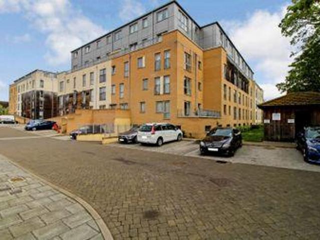 House for rent in Edgware, Greater London