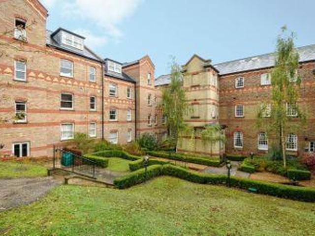 House for rent in Perryfields, West Sussex