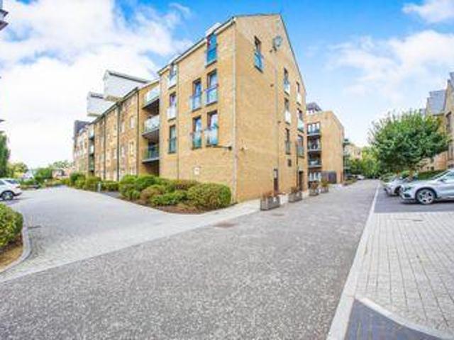 House for rent in Uxbridge, Greater London