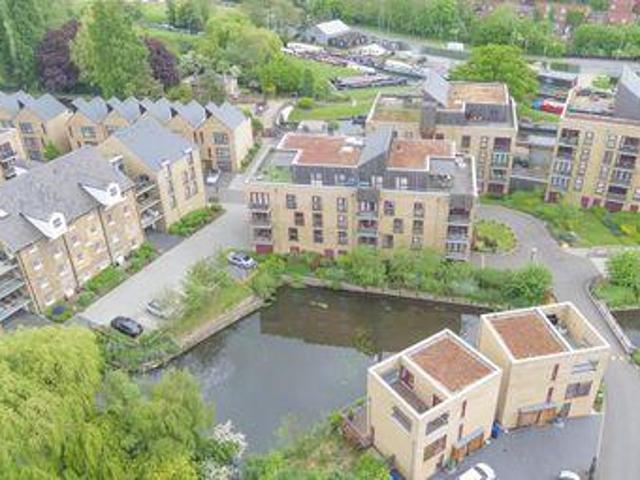 House for rent in Uxbridge, Greater London