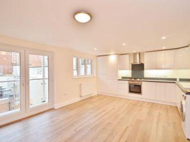 House for rent in Fole, Surrey