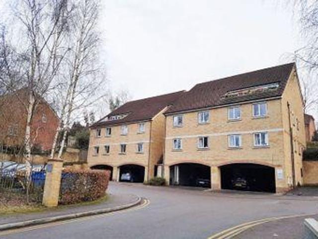 House for rent in Red Hill, Surrey