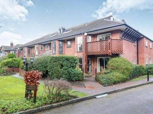 House for rent in Wilmslow