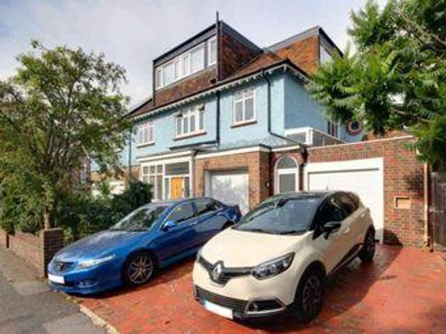House for rent in Red Hill, Surrey