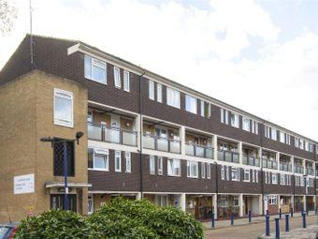 House for rent in Lyons, Greater London