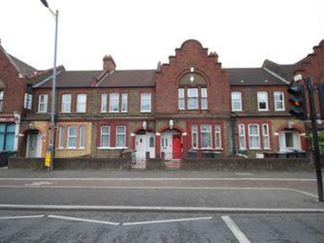 House for rent in Lyons, Greater London