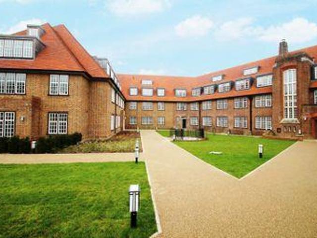 House for rent in Red Hill, Surrey