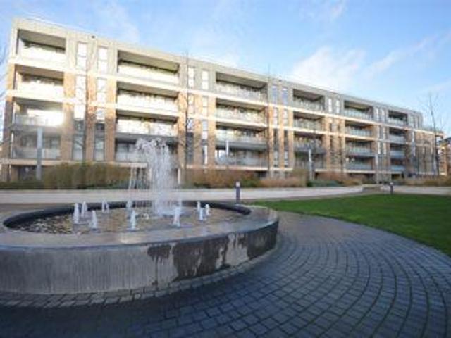 House for rent in Richmond Hill, Deepcut