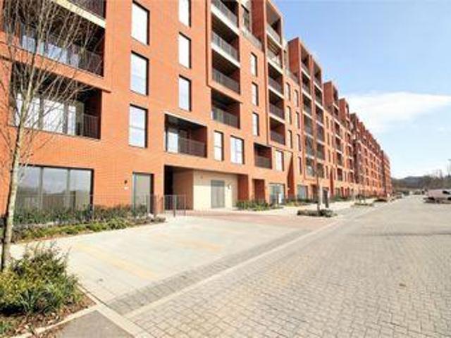 House for rent in Edgware, Greater London