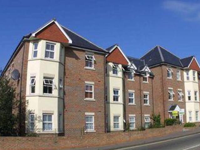 House for rent in Perryfields, West Sussex