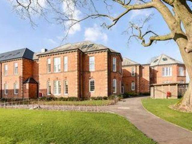 House for rent in Littlecote, West Sussex