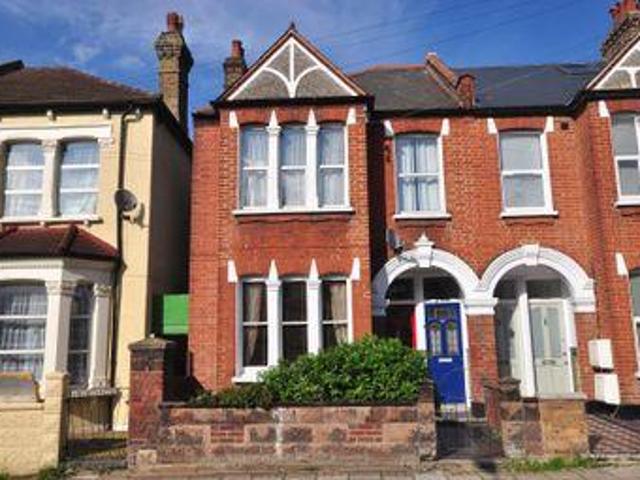 House for rent in Lyons, Greater London