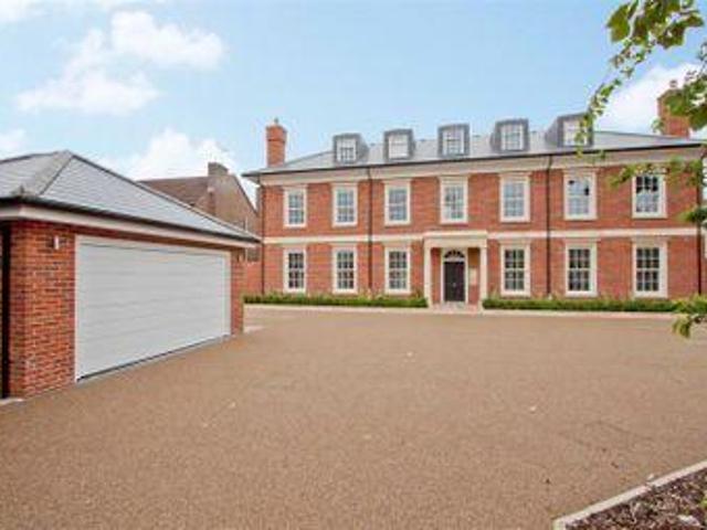 House for rent in Uxbridge, Greater London