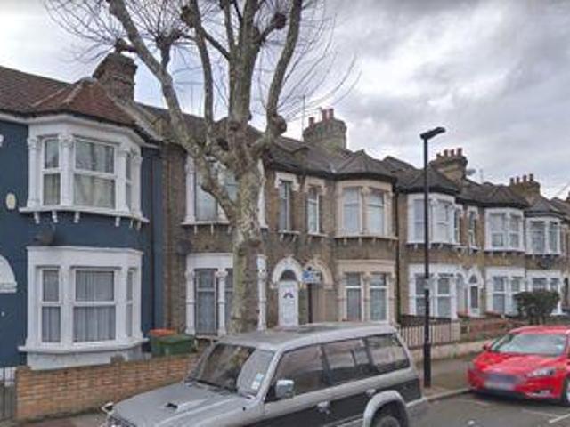 House for rent in Lyons, Greater London