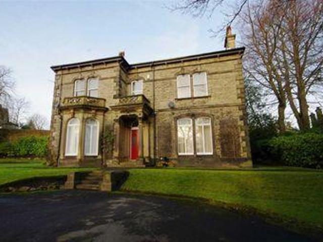 House for rent in Halifax, West Yorkshire
