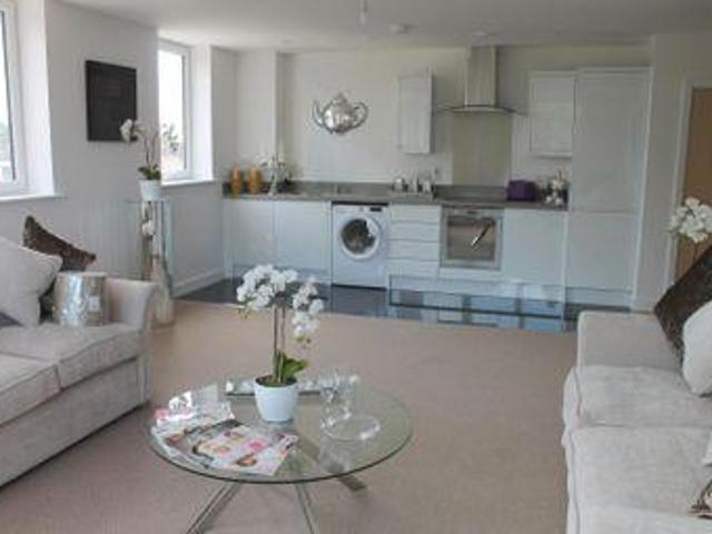 House for rent in Perryfields, West Sussex