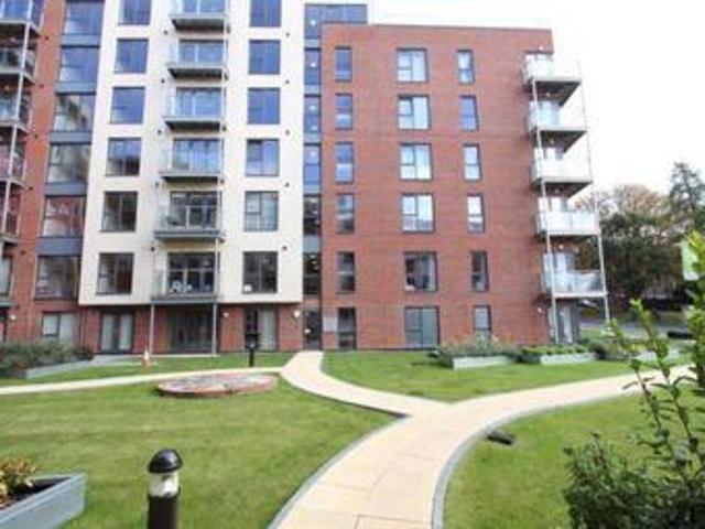 House for rent in Pouchen End, Hertfordshire