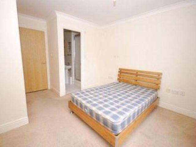House for rent in Twickenham, Greater London