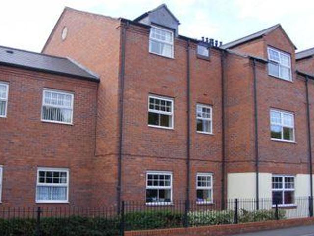 House for rent in Kettlebrook, Staffordshire