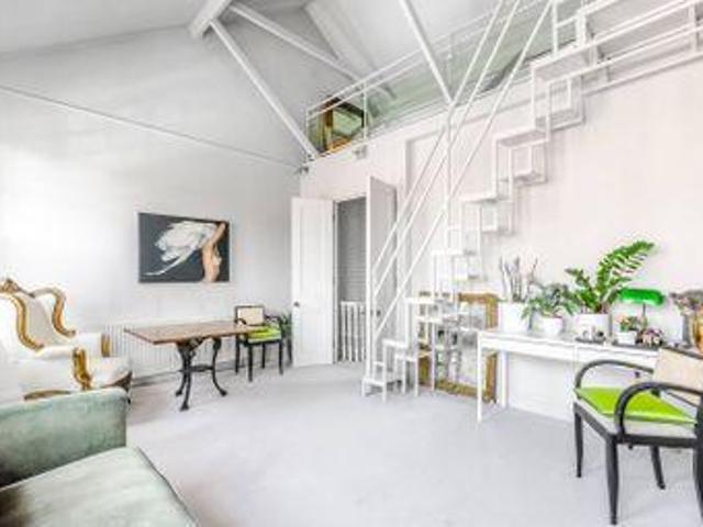 House for rent in Lyons, Greater London