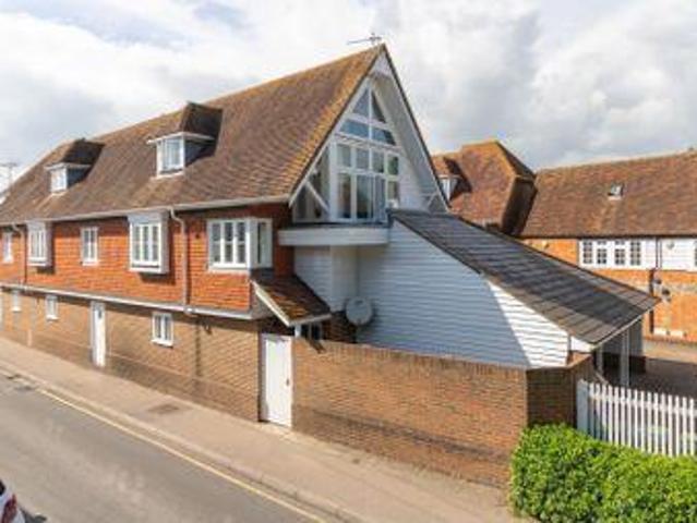 House for rent in Oad Street, Kent